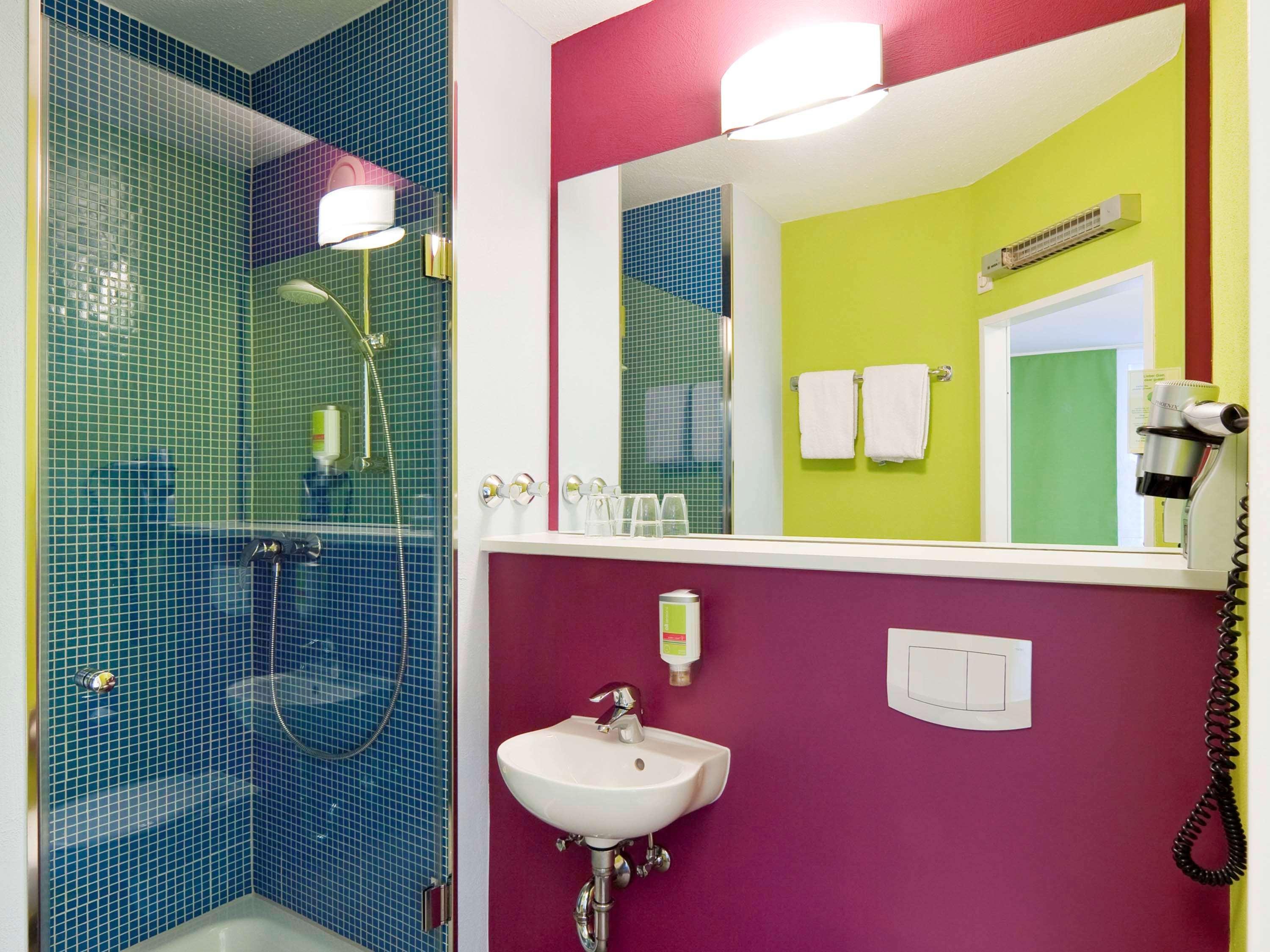 Ibis Styles Duesseldorf-Neuss Hotel Exterior photo