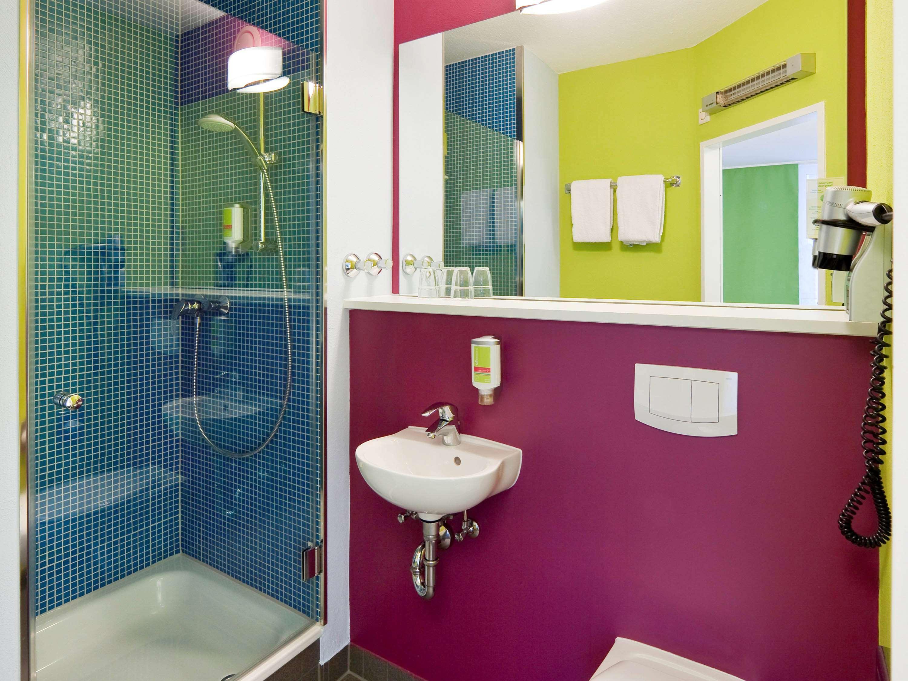 Ibis Styles Duesseldorf-Neuss Hotel Exterior photo